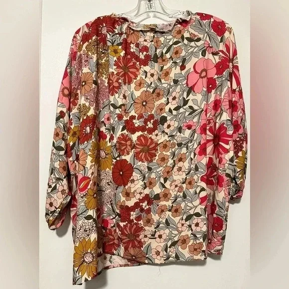 Entro 3/4 sleeve floral blouse size S - Picture 2 of 7